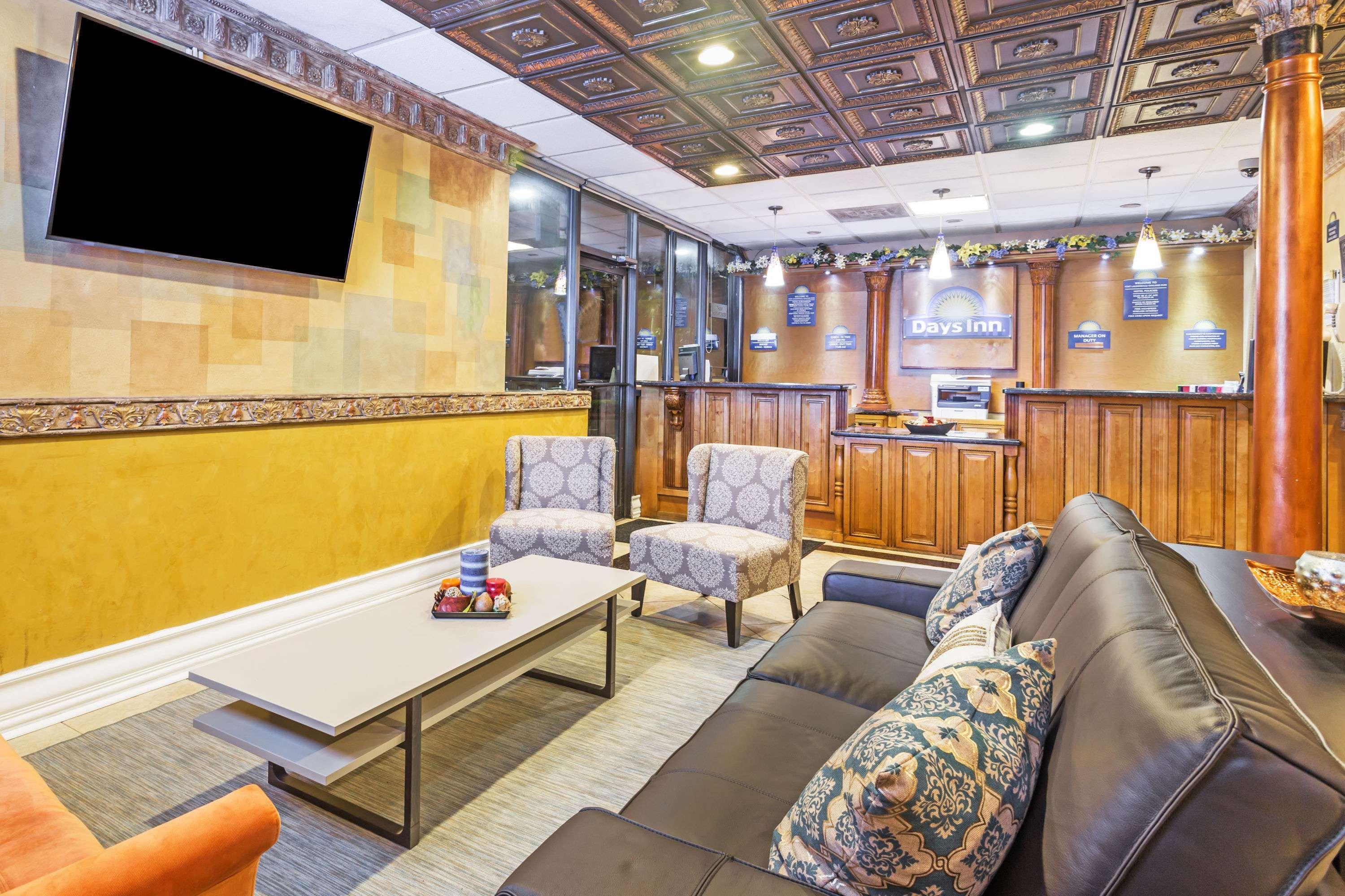 Days Inn by Wyndham Fort Lauderdale-Oakland Park Airport N Wilton Manors Eksteriør bilde