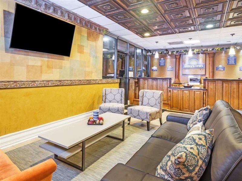 Days Inn by Wyndham Fort Lauderdale-Oakland Park Airport N Wilton Manors Eksteriør bilde